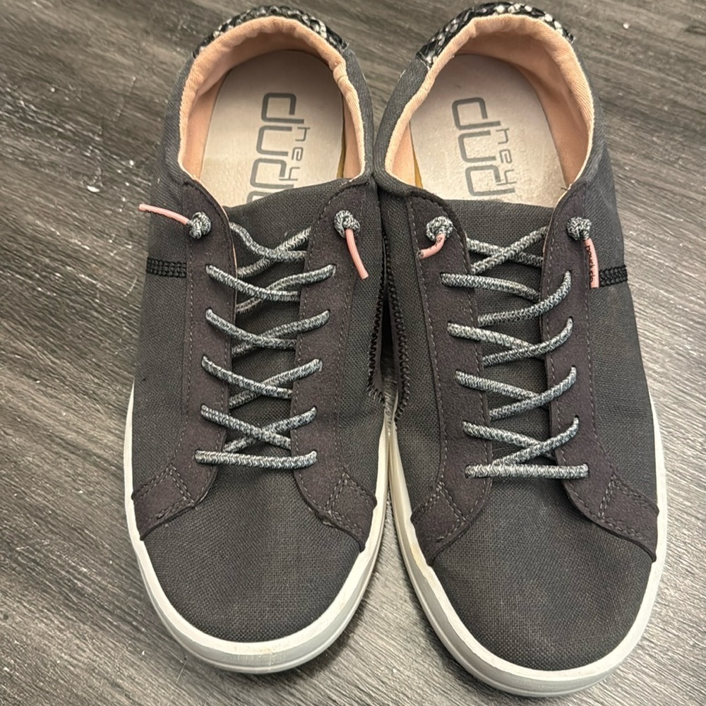 HeyDude Dark Grey Shoes Size 10
OB1